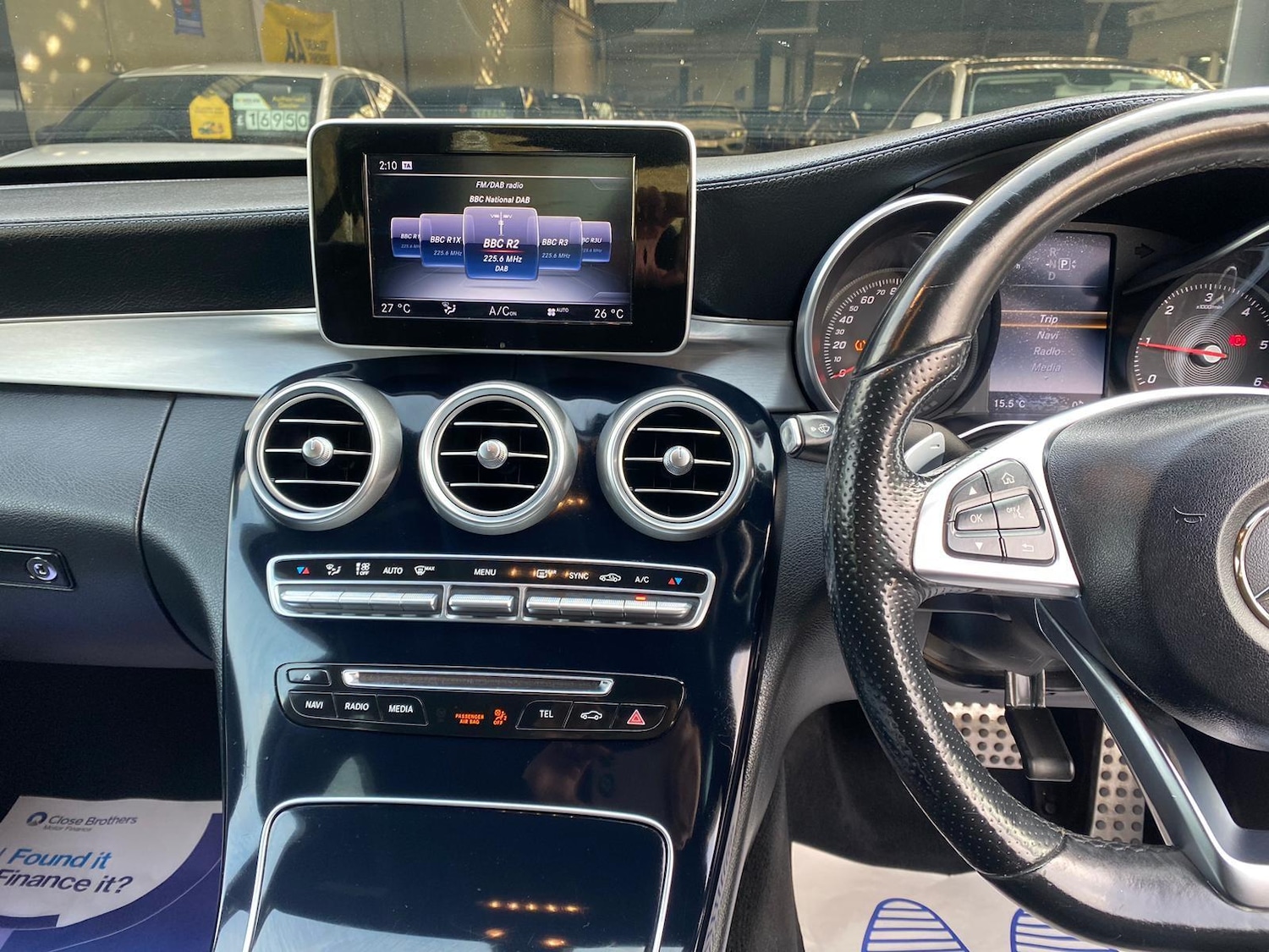 Used Mercedes-Benz C Class 2015 for sale - 77587350: Photo 32