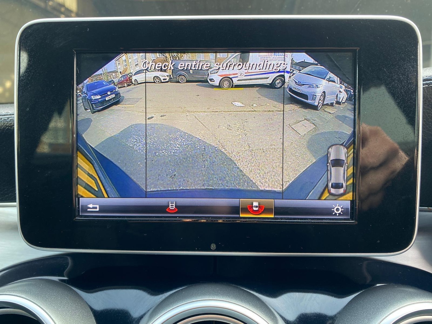 Used Mercedes-Benz C Class 2015 for sale - 77587350: Photo 33