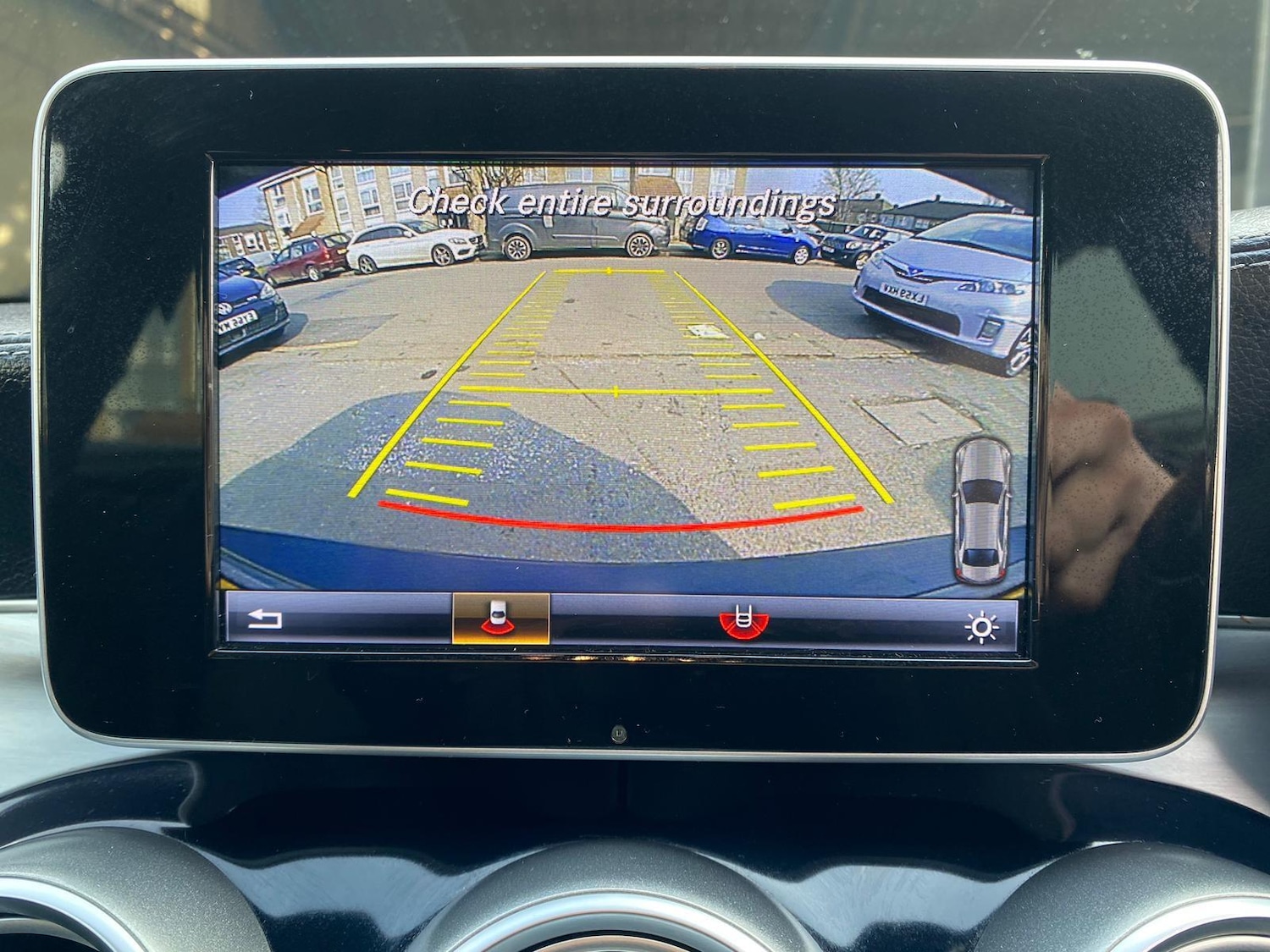 Used Mercedes-Benz C Class 2015 for sale - 77587350: Photo 34