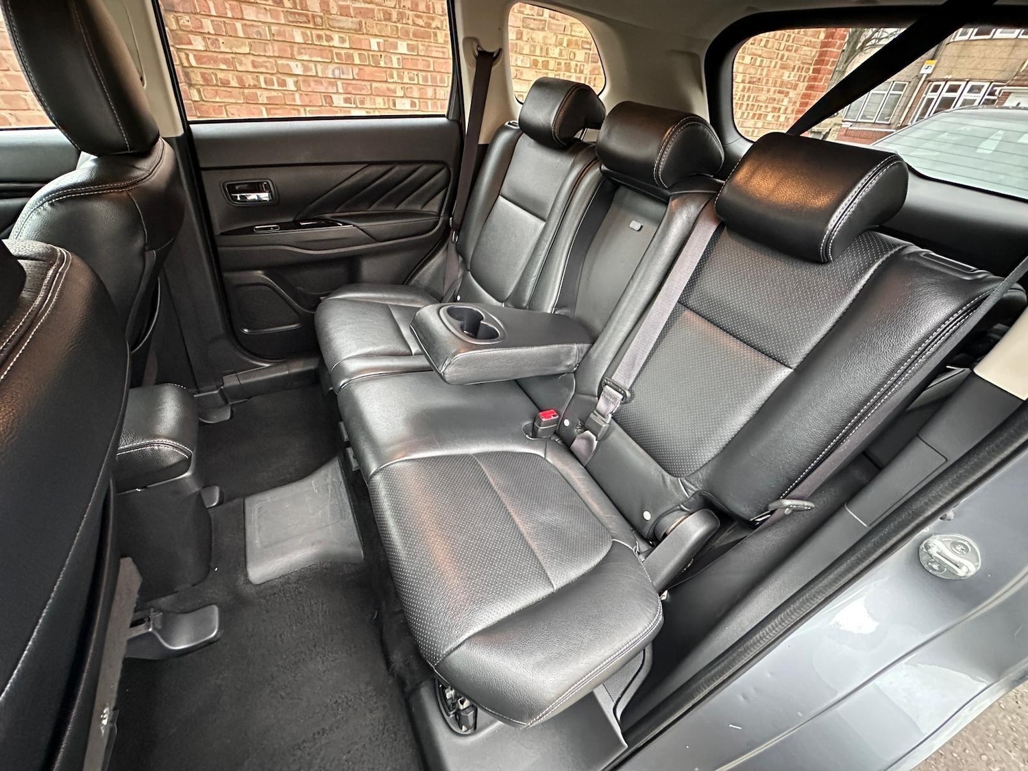 Used Mitsubishi Outlander 2016 for sale - 76832455: Photo 34