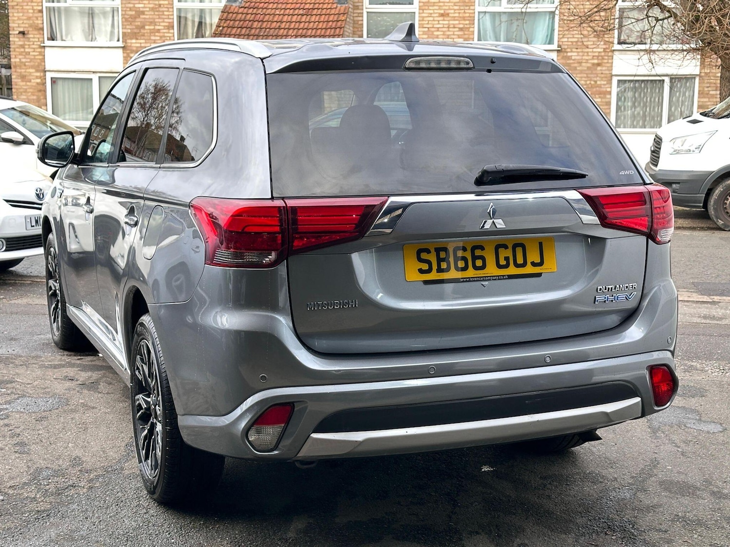 Used Mitsubishi Outlander 2016 for sale - 76832455: Photo 9