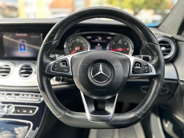 Used Mercedes-Benz E Class 2016 for sale - 75696032: Photo 17
