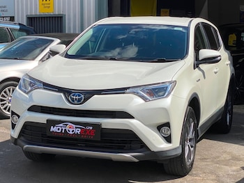 Used Toyota RAV4 2017 for sale - 79441005: Photo