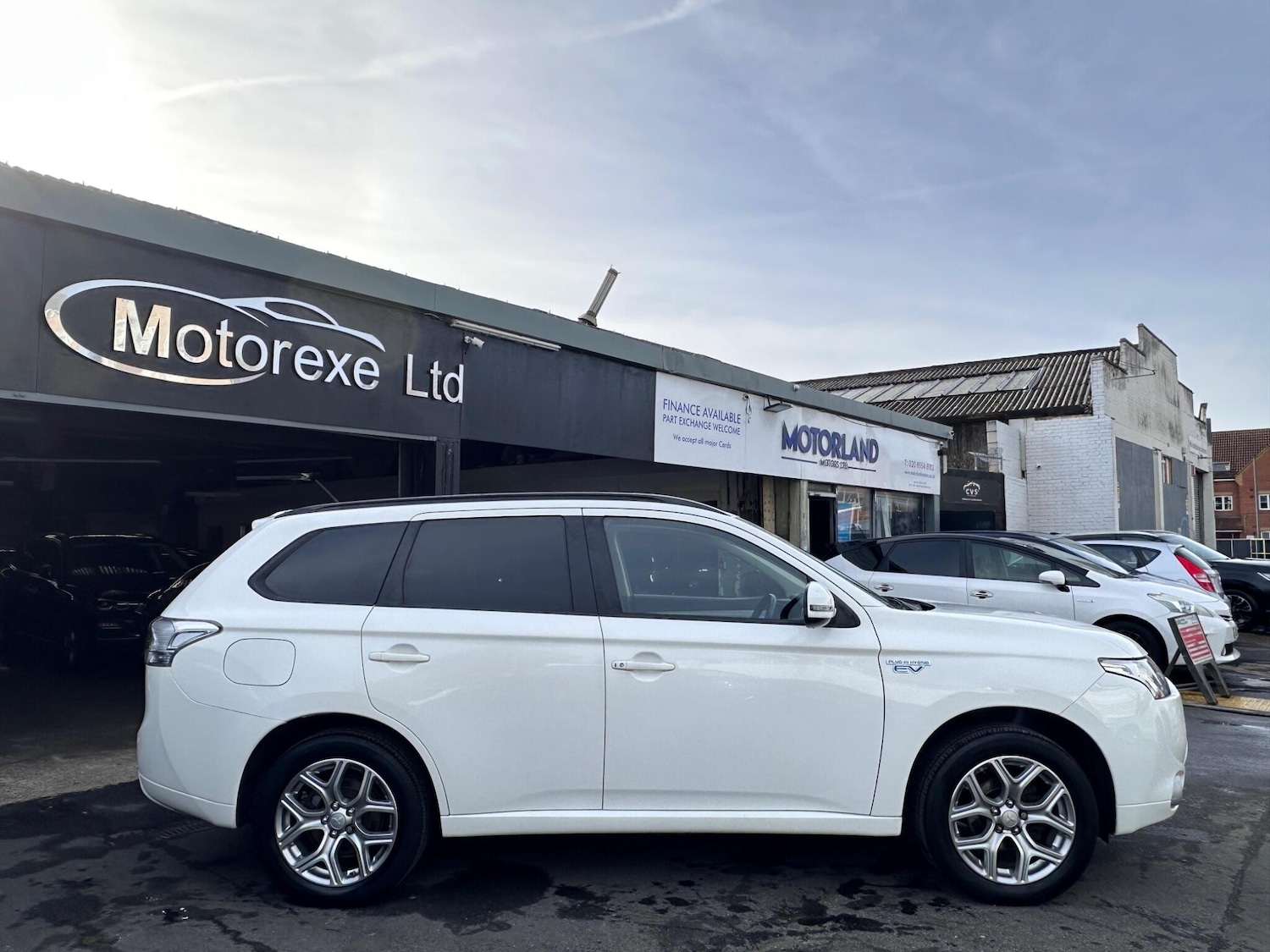 Used Mitsubishi Outlander 2014 for sale - 76409543: Photo 11