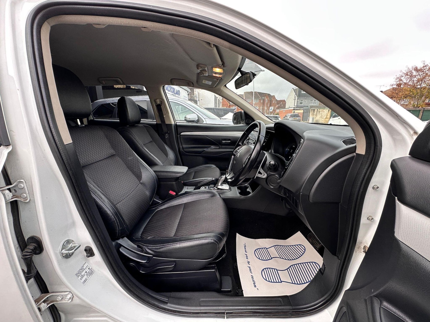 Used Mitsubishi Outlander 2014 for sale - 76409543: Photo 13