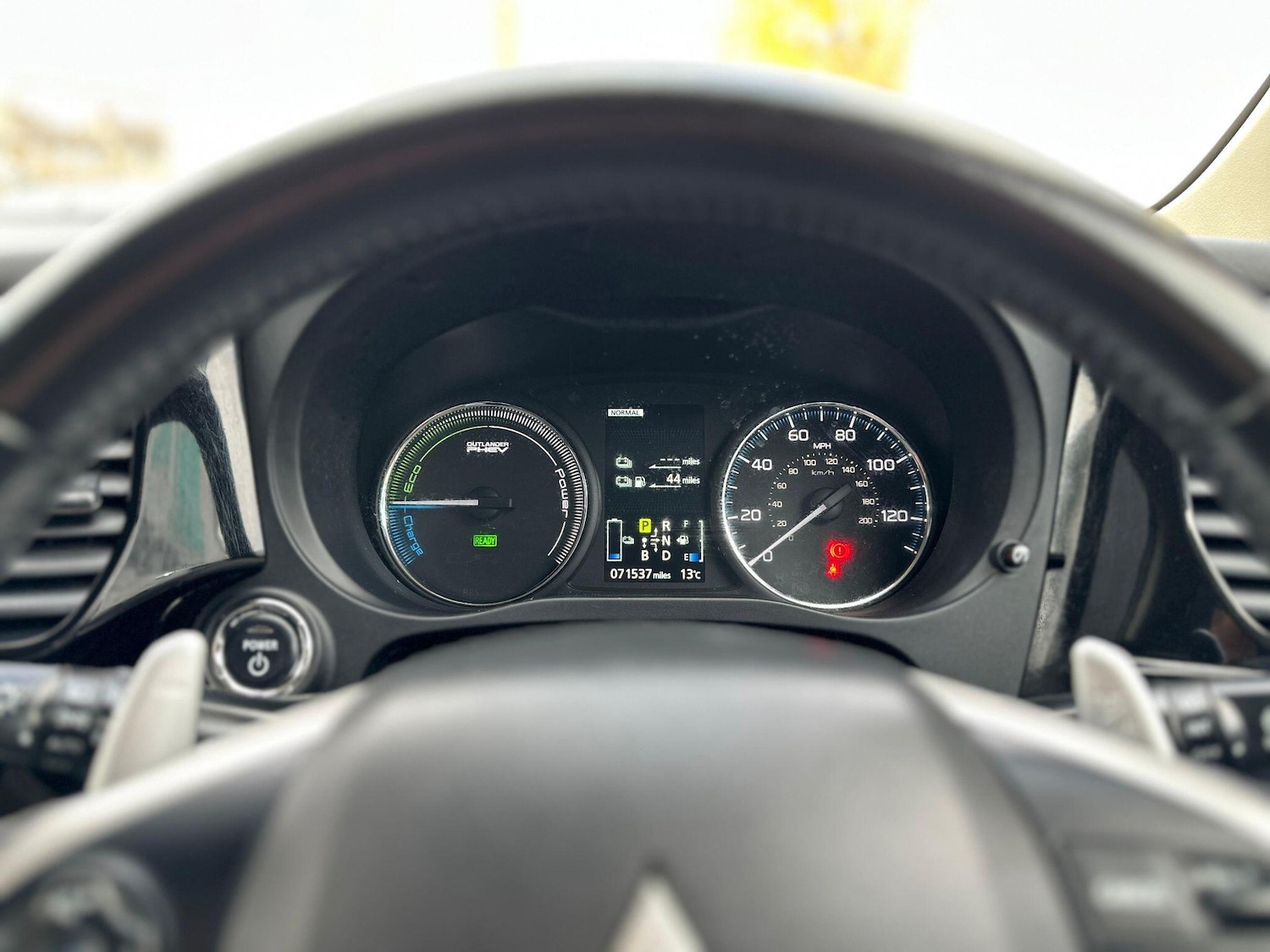 Used Mitsubishi Outlander 2014 for sale - 76409543: Photo 25