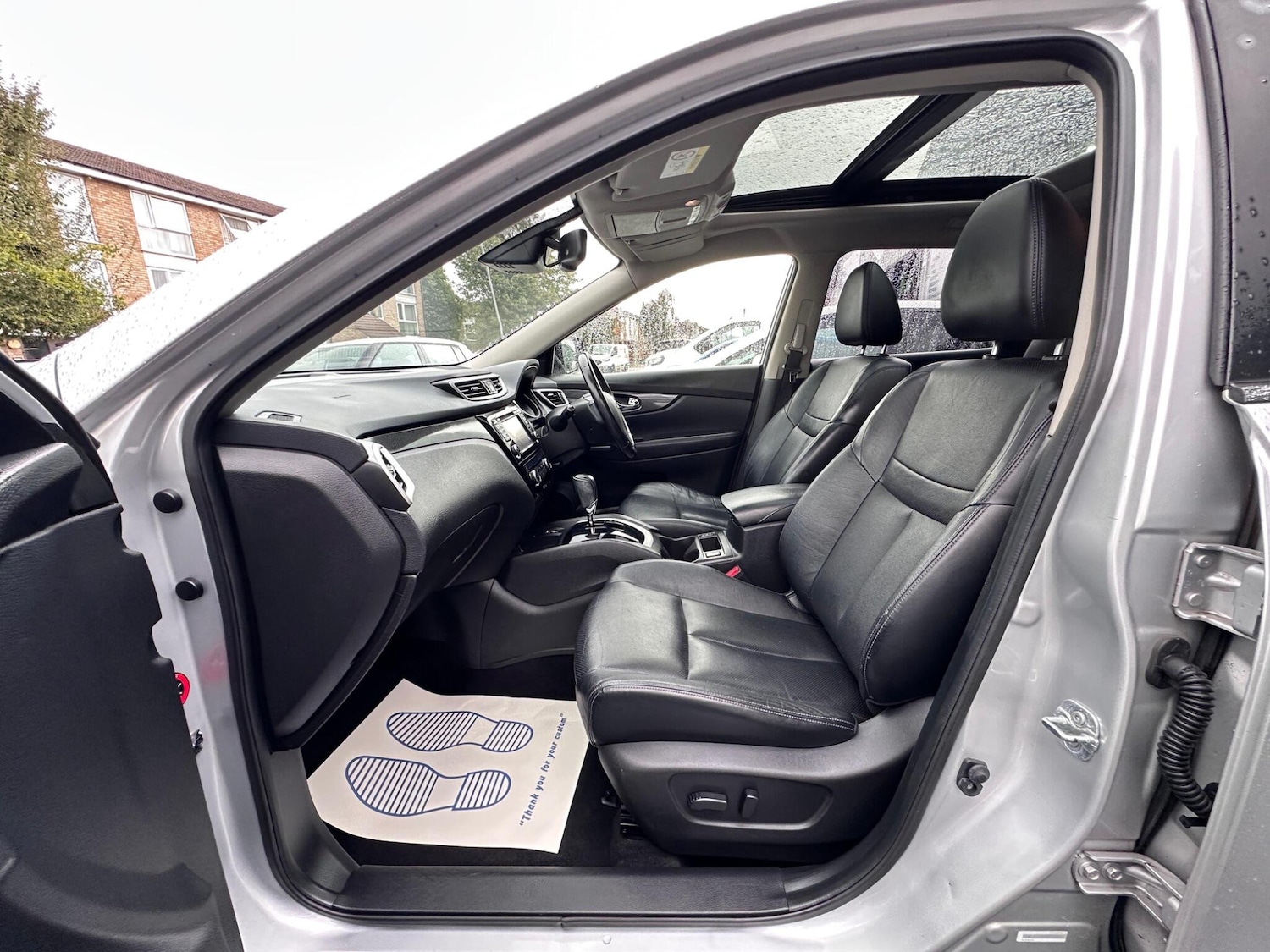 Vehicle 28