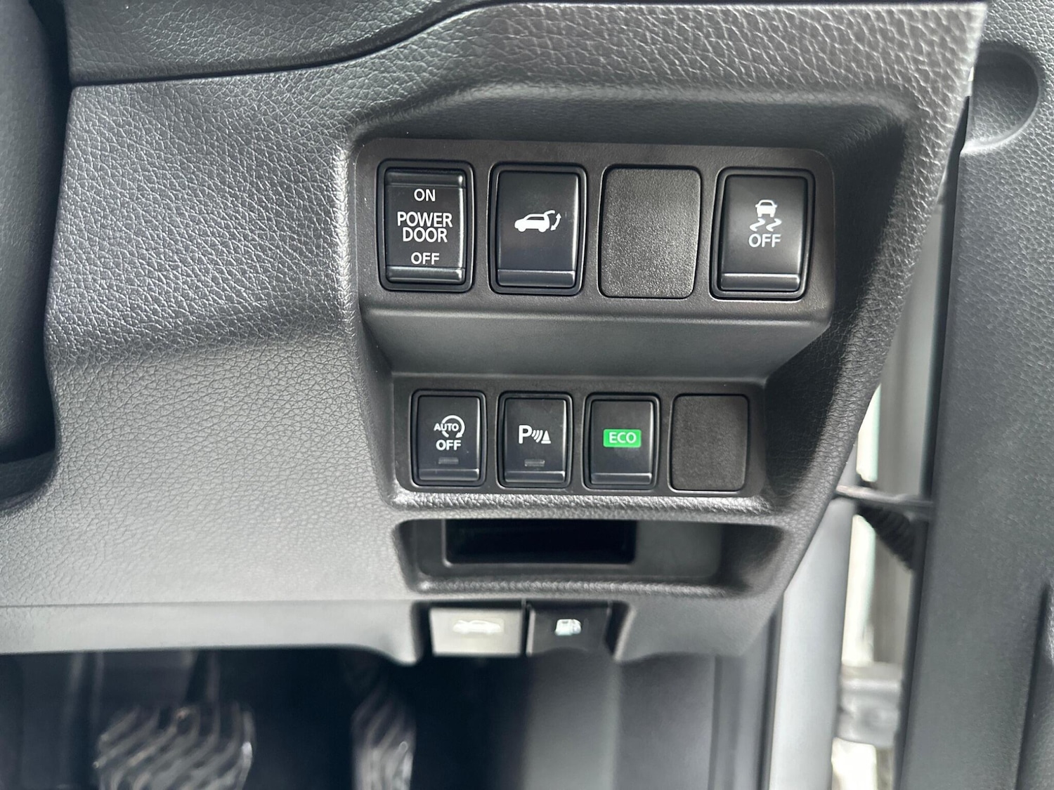 Vehicle 33