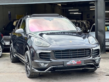 Used Porsche Cayenne 2017 for sale - 78891456: Photo