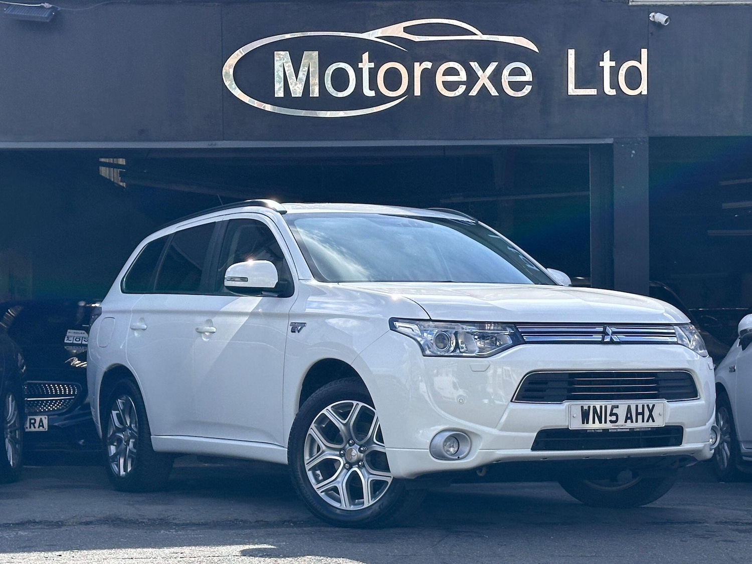 Used Mitsubishi Outlander 2015 for sale - 76000872: Photo 1