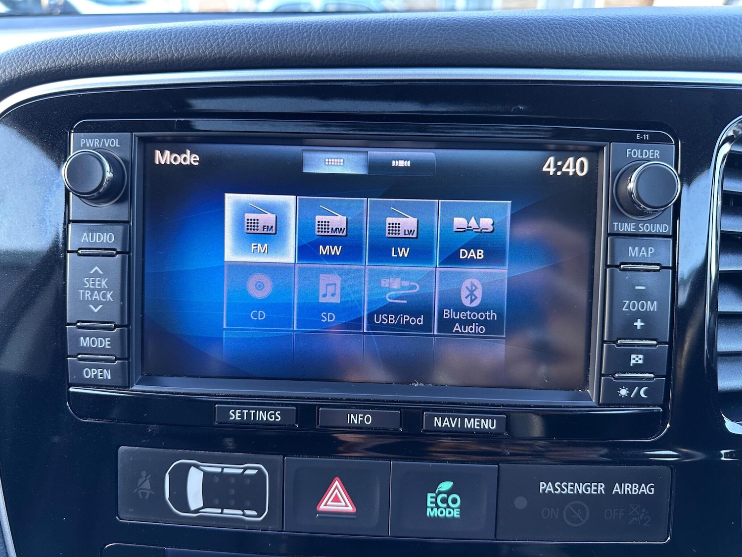 Used Mitsubishi Outlander 2015 for sale - 76000872: Photo 24
