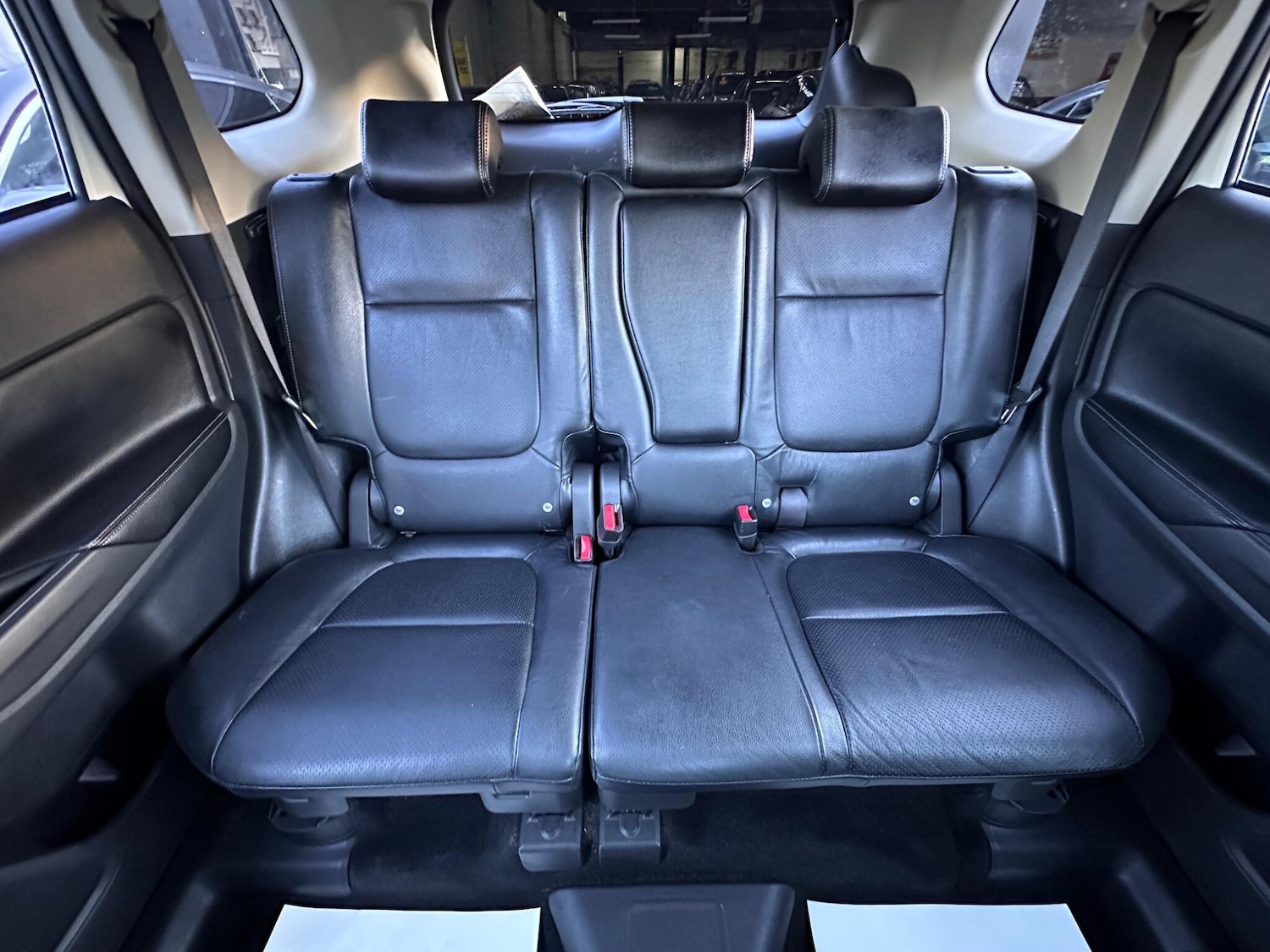 Used Mitsubishi Outlander 2015 for sale - 76000872: Photo 33