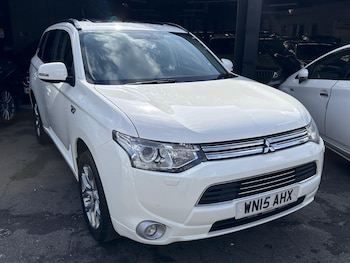Used Mitsubishi Outlander 2015 for sale - 76000872: Photo 4