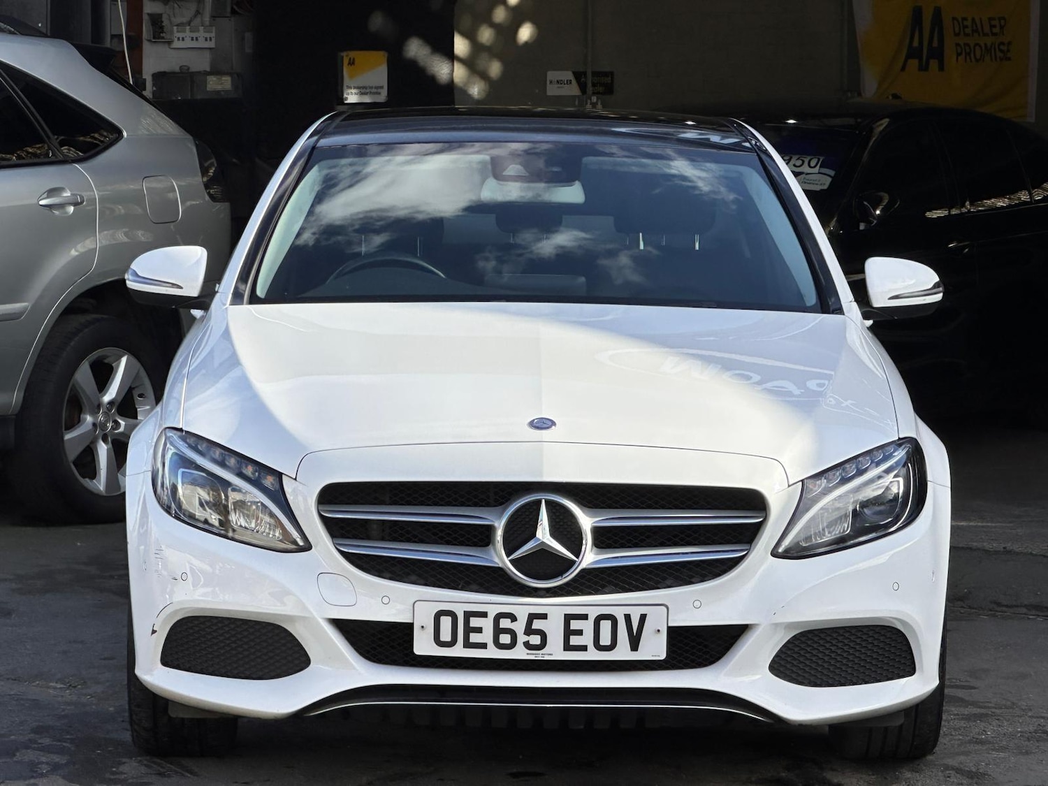 Used Mercedes-Benz C Class for sale - 77824677: Photo 4