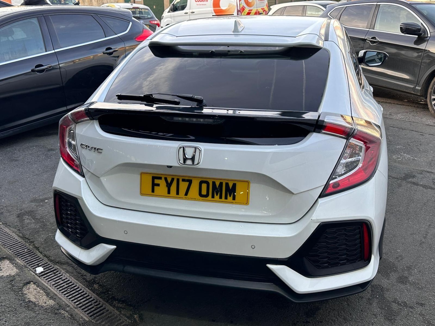 Used Honda Civic 2017 for sale - 76936177: Photo 10