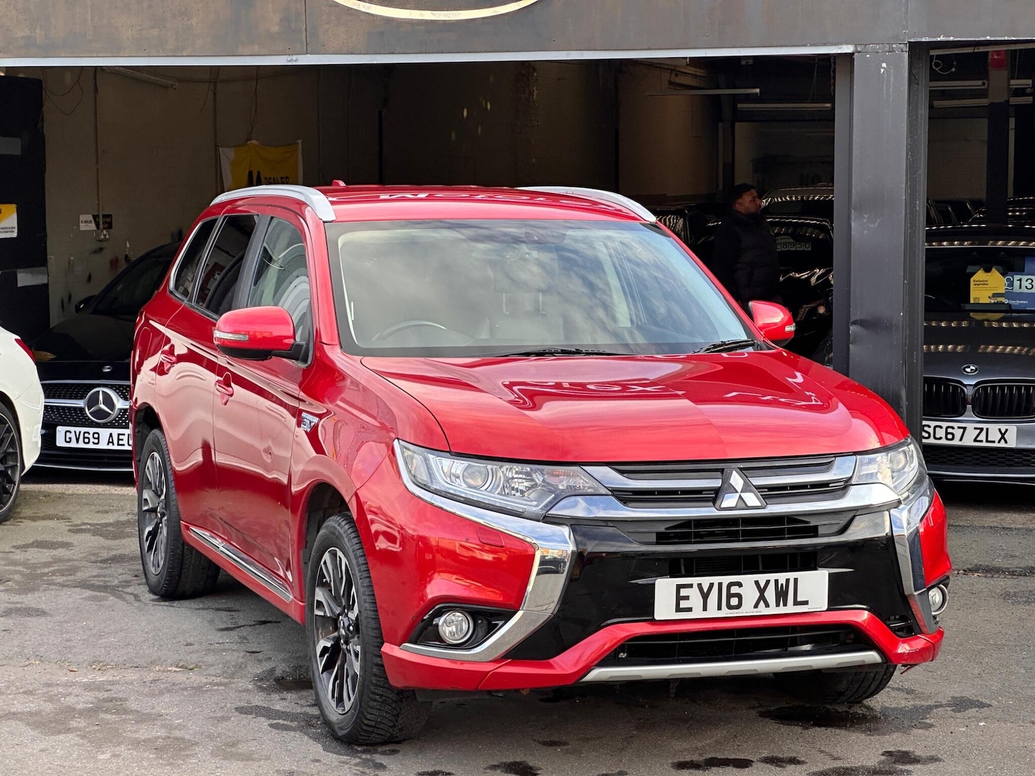 Used Mitsubishi Outlander 2016 for sale - 77724180: Photo 3
