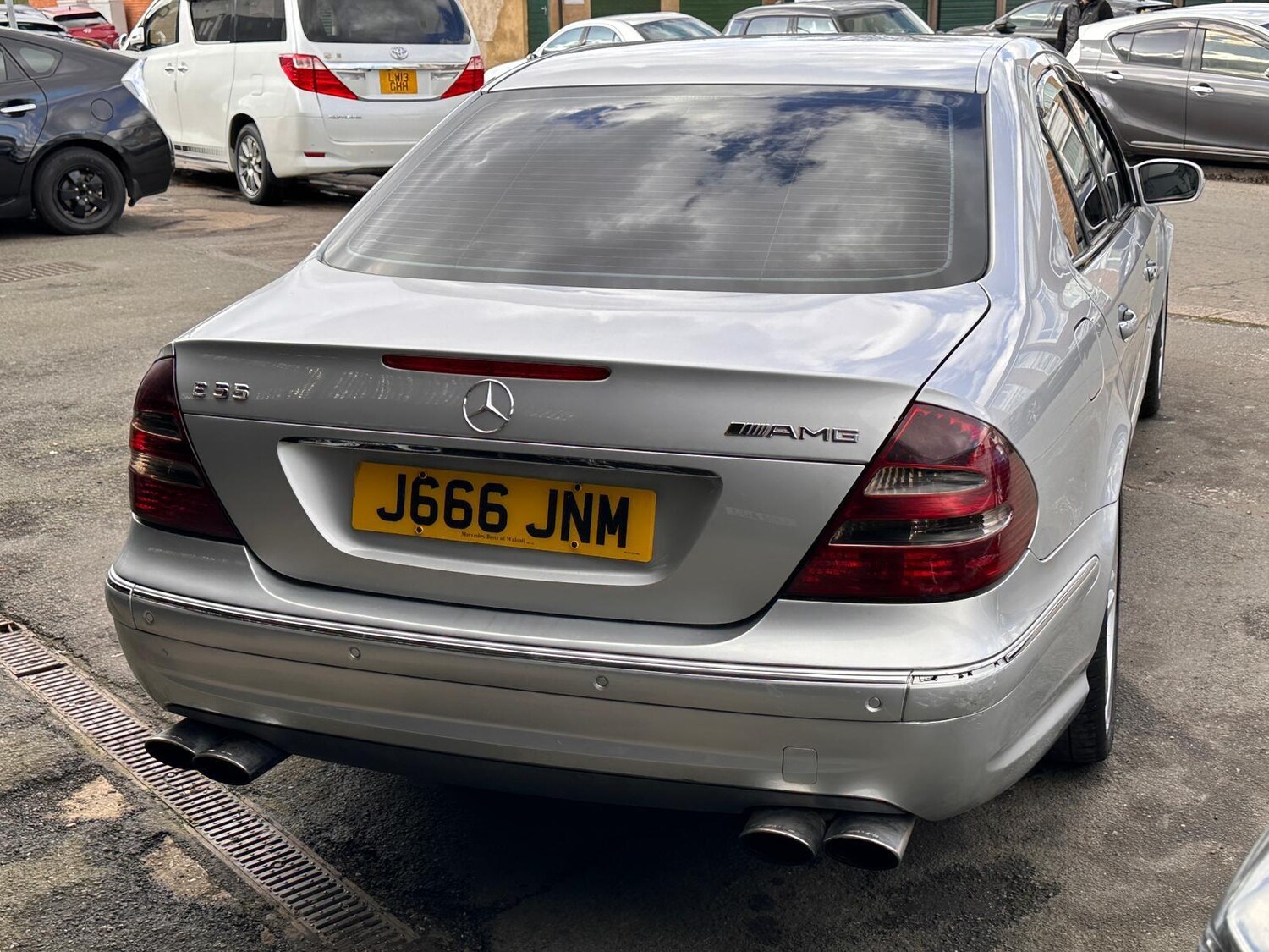 Used Mercedes-Benz E Class for sale - 77839832: Photo 9