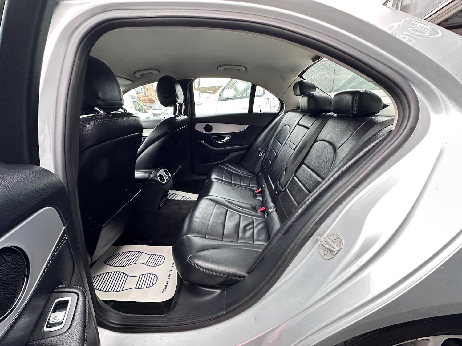 Used Mercedes-Benz C Class 2015 for sale - 77166931: Photo 17