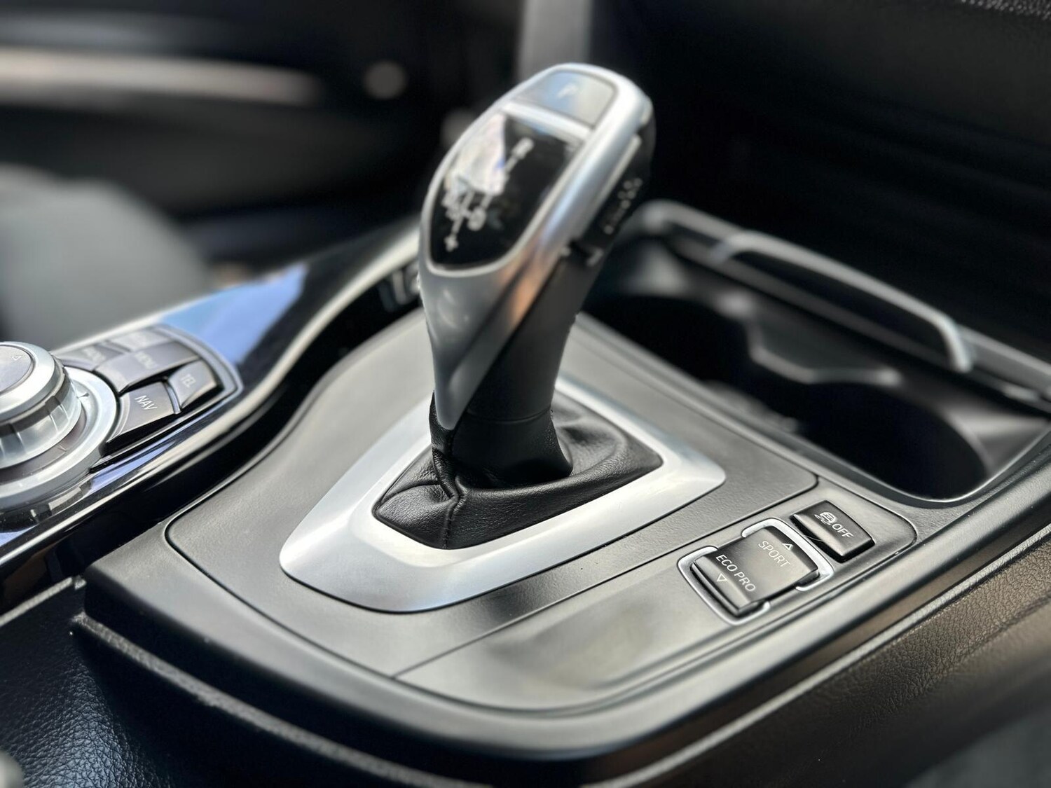 Used BMW 3 Series 2016 for sale - 76953529: Photo 31