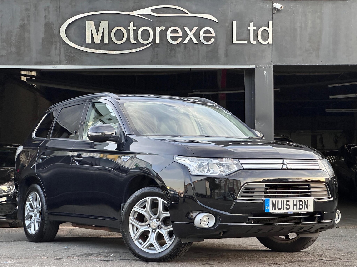 Used Mitsubishi Outlander 2015 for sale - 76059731: Photo 1