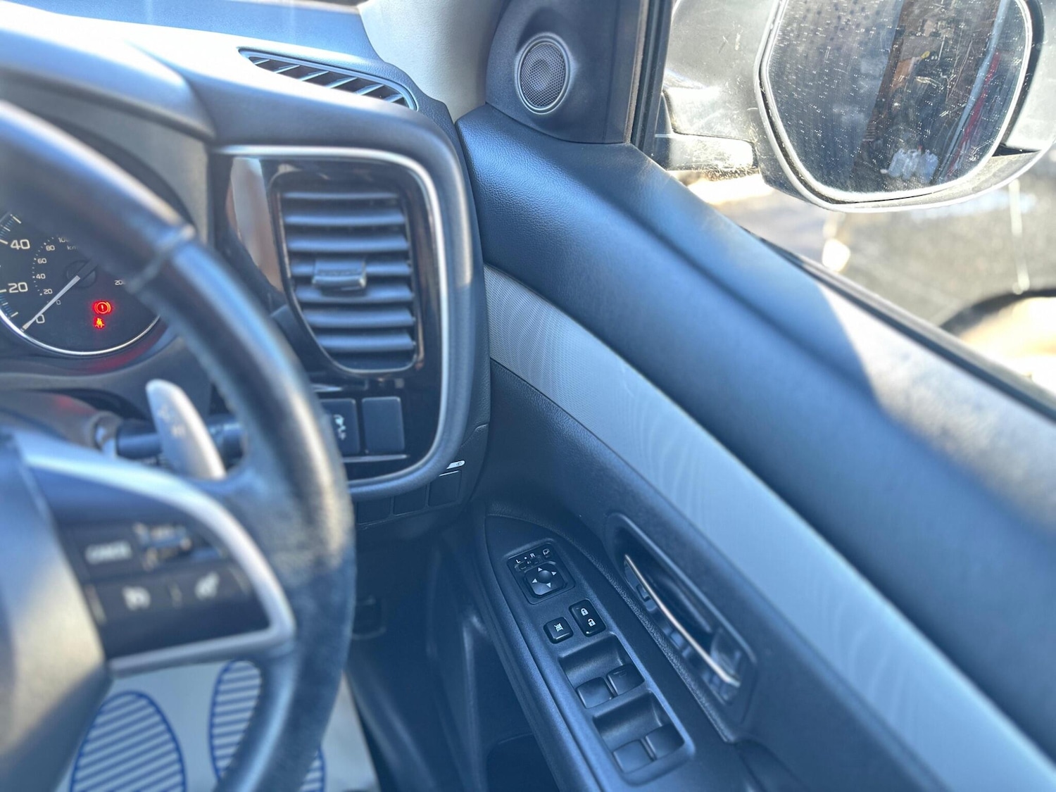 Used Mitsubishi Outlander 2015 for sale - 76059731: Photo 25
