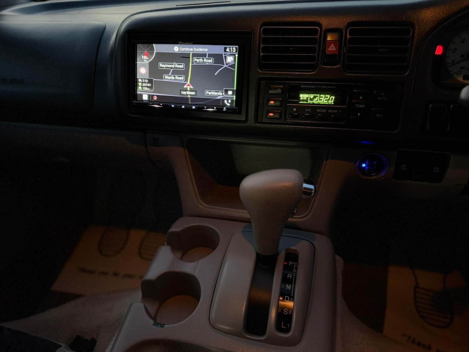 Used Mazda Bongo 2021 for sale - 76549640: Photo 21