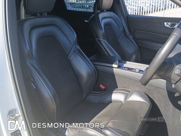 Used Volvo XC60 2018 for sale - 75233649: Photo 30