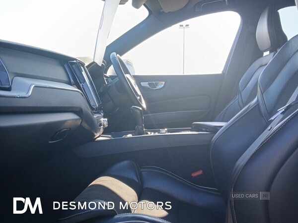 Used Volvo XC60 2018 for sale - 75233649: Photo 9
