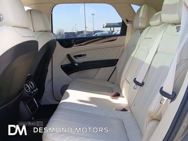 Used Bentley Bentayga 2017 for sale - 76729458: Photo 11