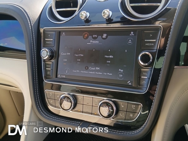 Used Bentley Bentayga 2017 for sale - 76729458: Photo 14