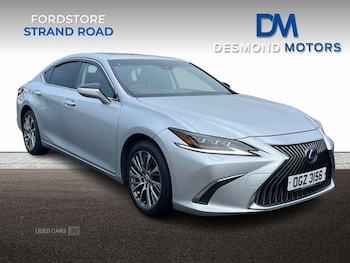 Lexus - ES