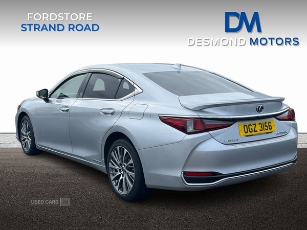 Used Lexus ES 2019 for sale - 76228634: Photo 2