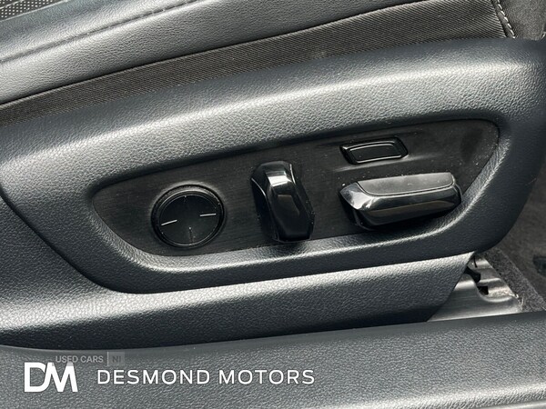 Used Lexus ES 2019 for sale - 76228634: Photo 34