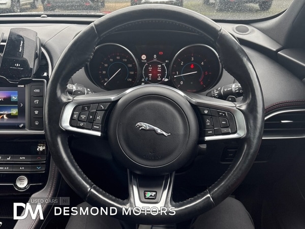 Used Jaguar F-Pace 2016 for sale - 77825623: Photo 16