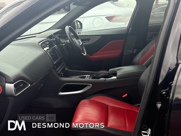 Used Jaguar F-Pace 2016 for sale - 77825623: Photo 8