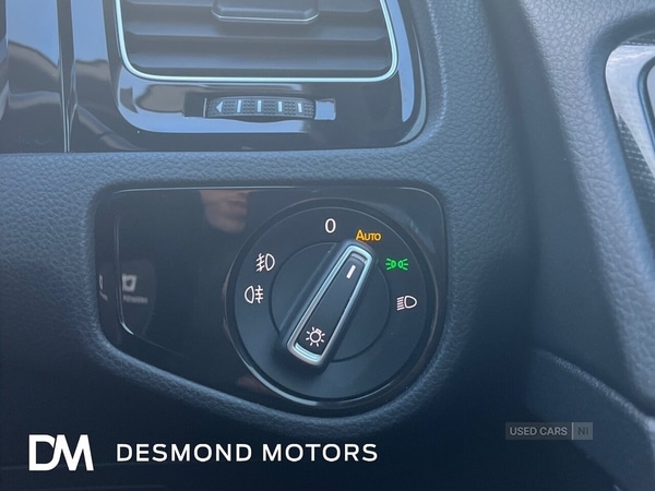 Used Volkswagen Golf 2018 for sale - 76927382: Photo 32