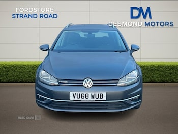 Used Volkswagen Golf 2018 for sale - 76927382: Photo