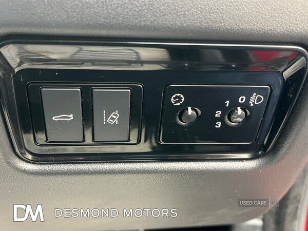 Used Jaguar XE 2019 for sale - 76201974: Photo 32
