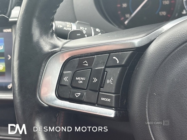 Used Jaguar F-Pace 2016 for sale - 77479814: Photo 31