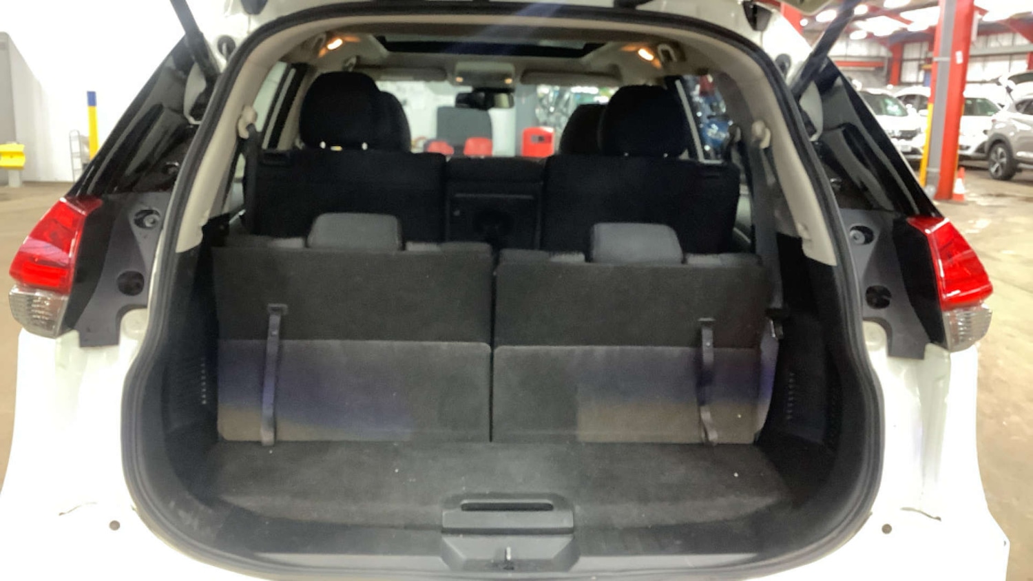 Used Nissan X-Trail 2018 for sale - 77396733: Photo 8