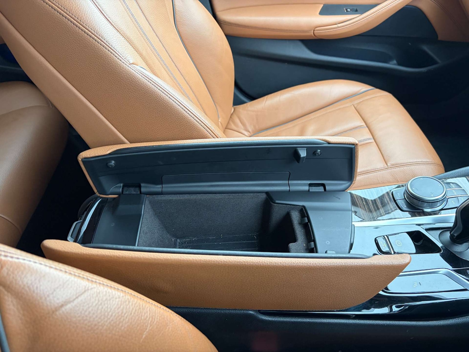 Used BMW 5 Series 2025 for sale - 77438677: Photo 48