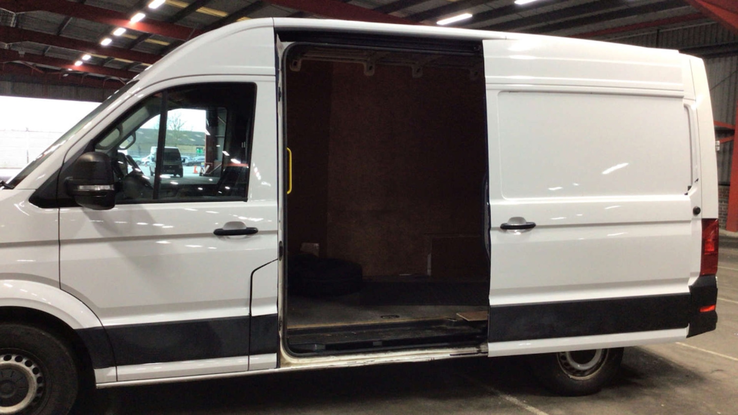 Used Volkswagen Crafter 2020 for sale - 77383433: Photo 9