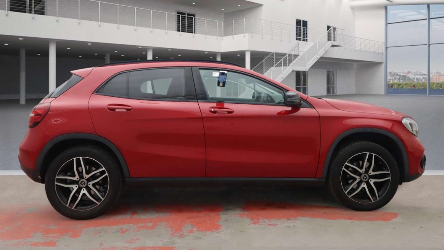 Used Mercedes-Benz GLA 2019 for sale - 76352645: Photo 6