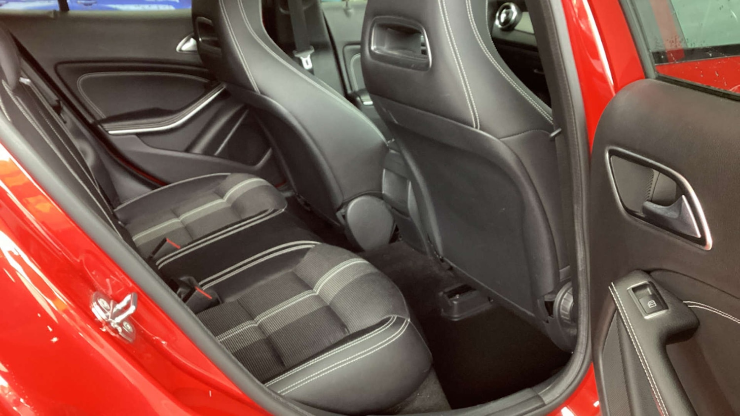 Used Mercedes-Benz GLA 2019 for sale - 76352645: Photo 9