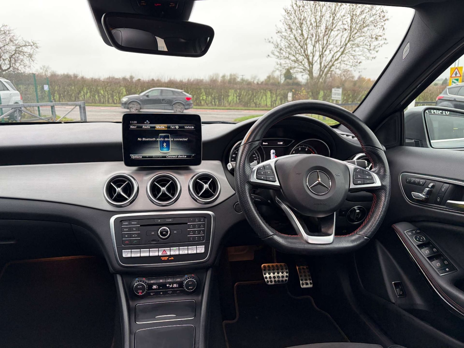 Used Mercedes-Benz GLA 2019 for sale - 77022643: Photo 2