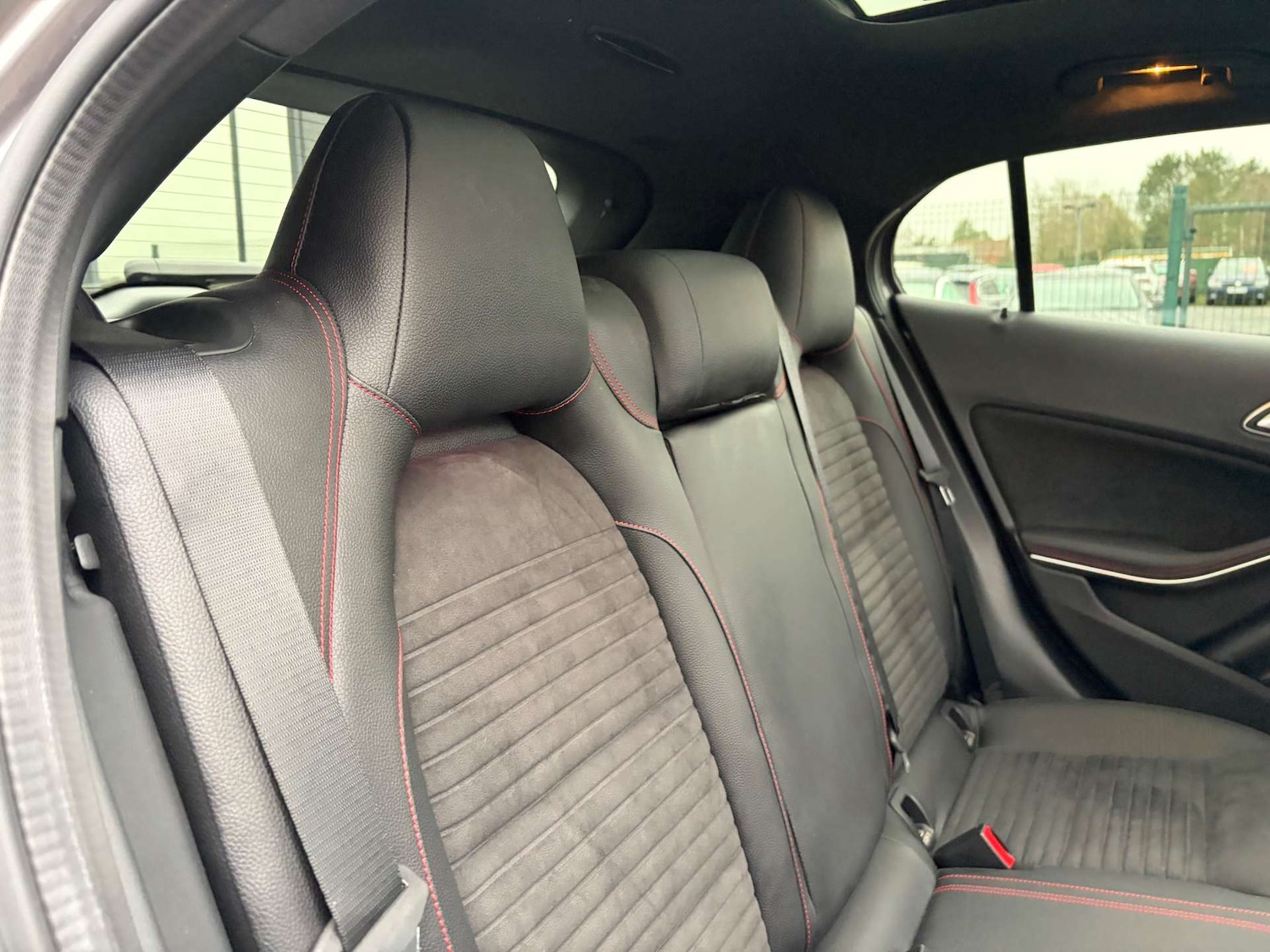 Used Mercedes-Benz GLA 2019 for sale - 77022643: Photo 35