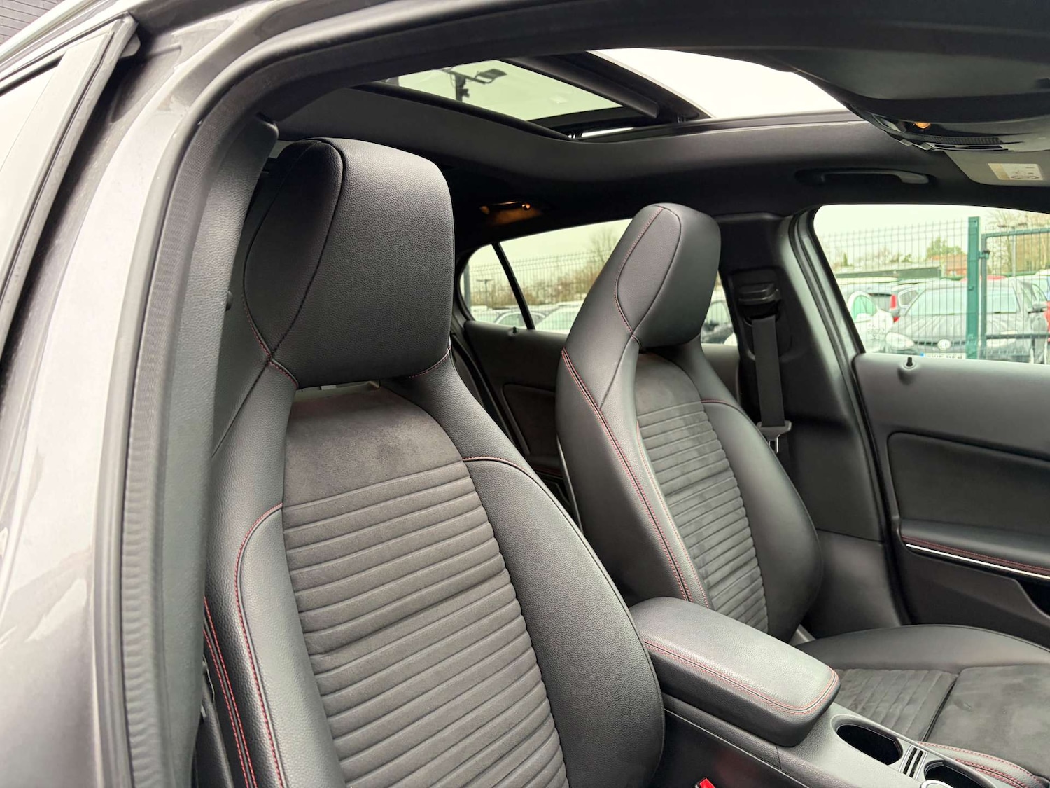 Used Mercedes-Benz GLA 2019 for sale - 77022643: Photo 42