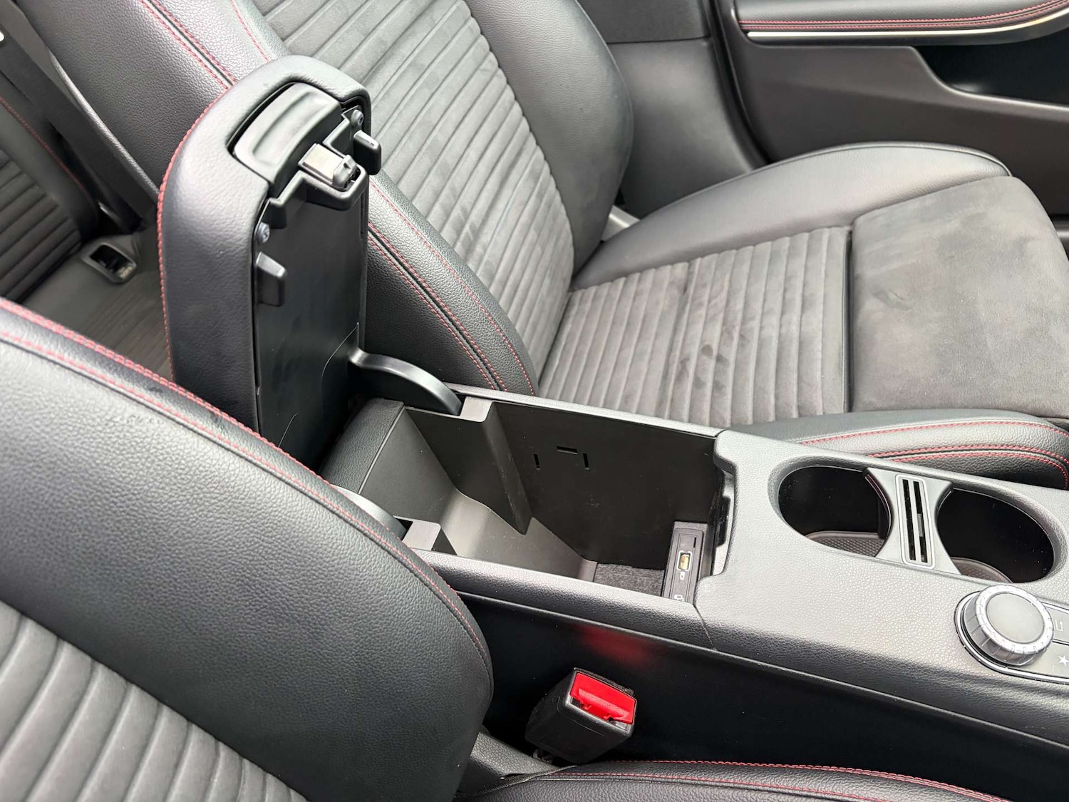 Used Mercedes-Benz GLA 2019 for sale - 77022643: Photo 52