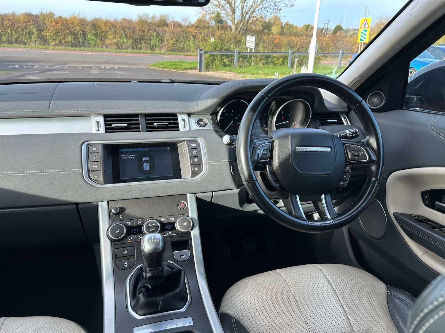 Used Land Rover Range Rover Evoque 2017 for sale - 76414872: Photo 2