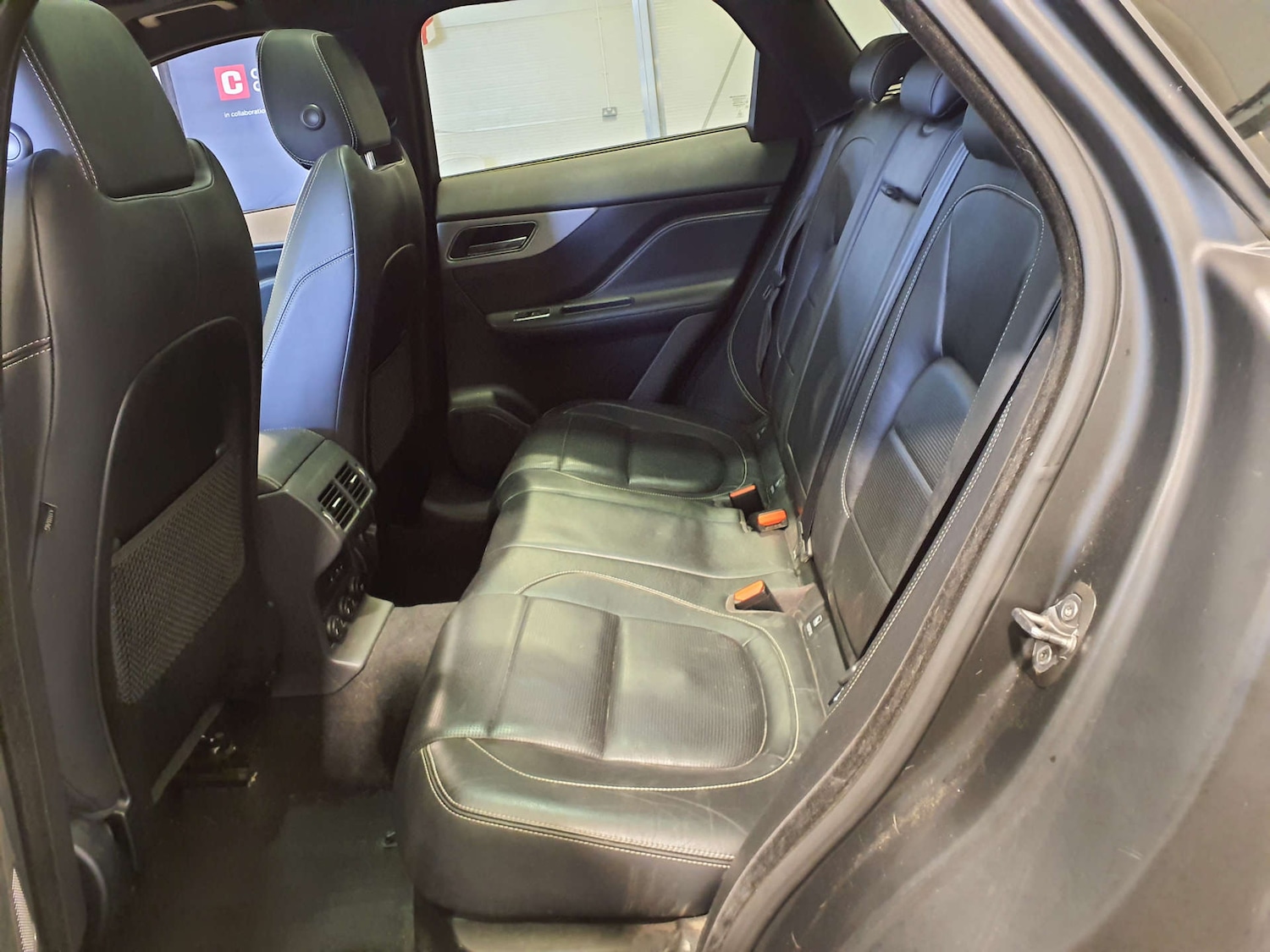 Used Jaguar F-Pace 2018 for sale - 78063291: Photo 18